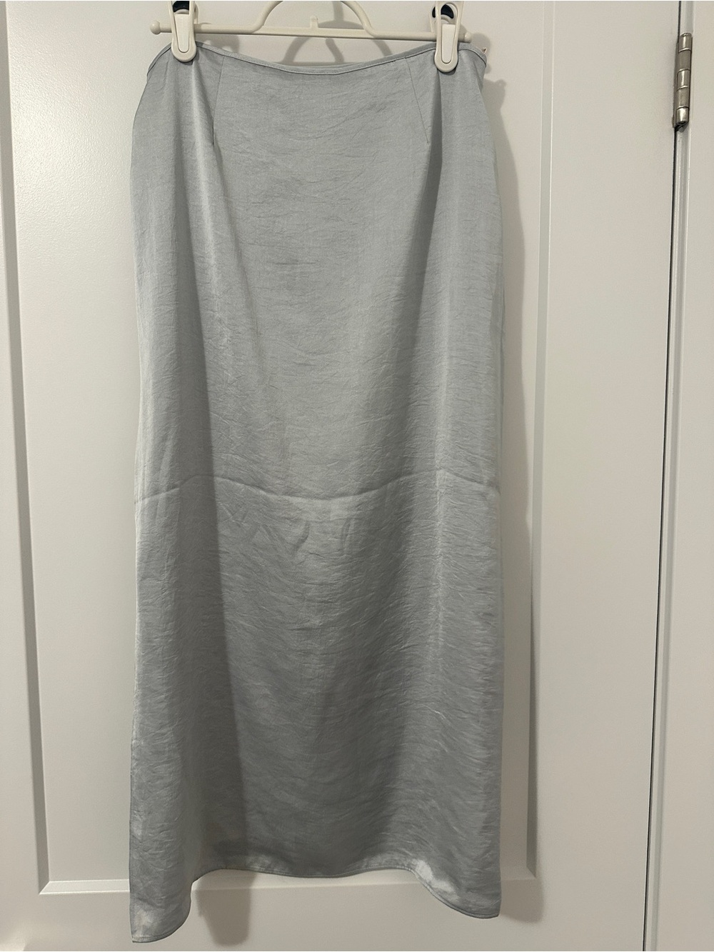 Aritzia Wilfred Elixir Blue Satin Midi Skirt Size 2 Women’s - Picture 6 of 9